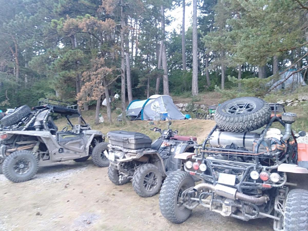 Camping Du Lac Saint-Julien-du-Verdon Ngoại thất bức ảnh